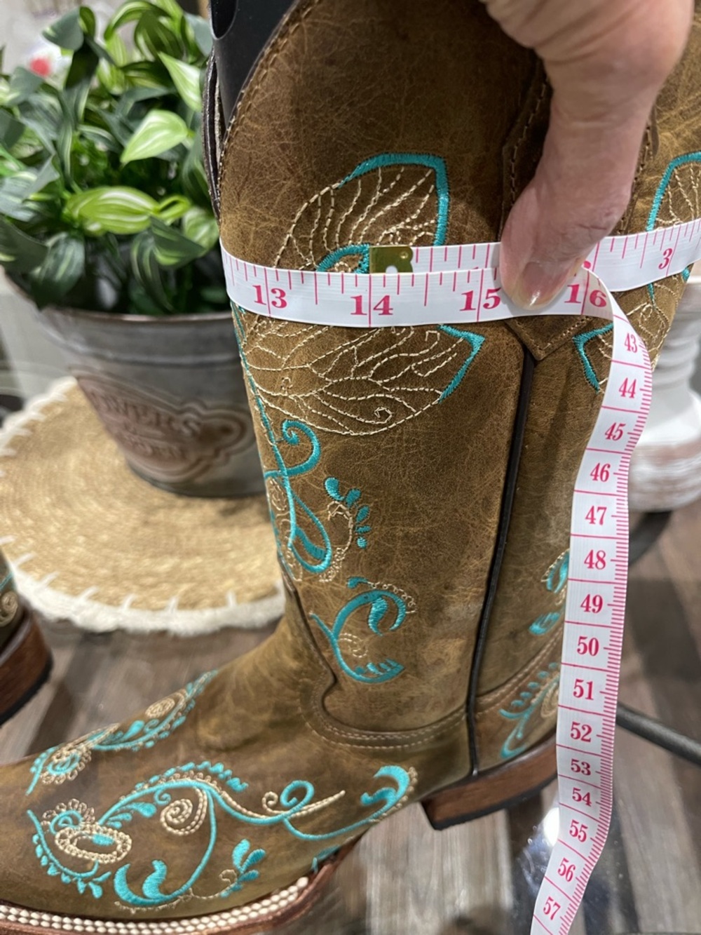 Ladies Circle G Western Boots. NWOT. In original box, and never worn. - Picture 11 of 12